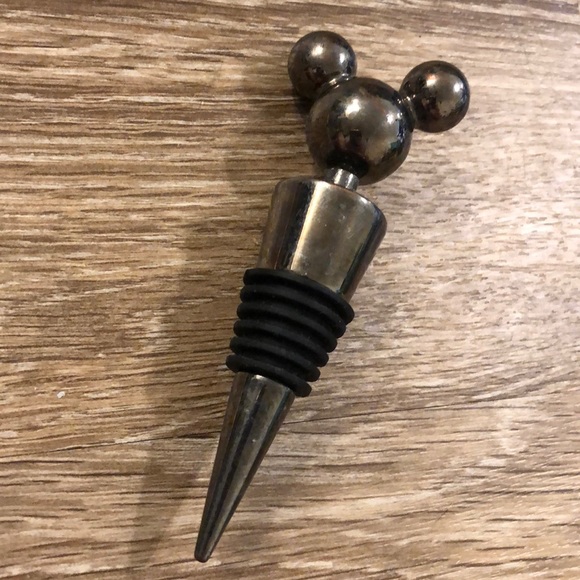 Disney Other - Disney Mickey ears wine bottle stopper